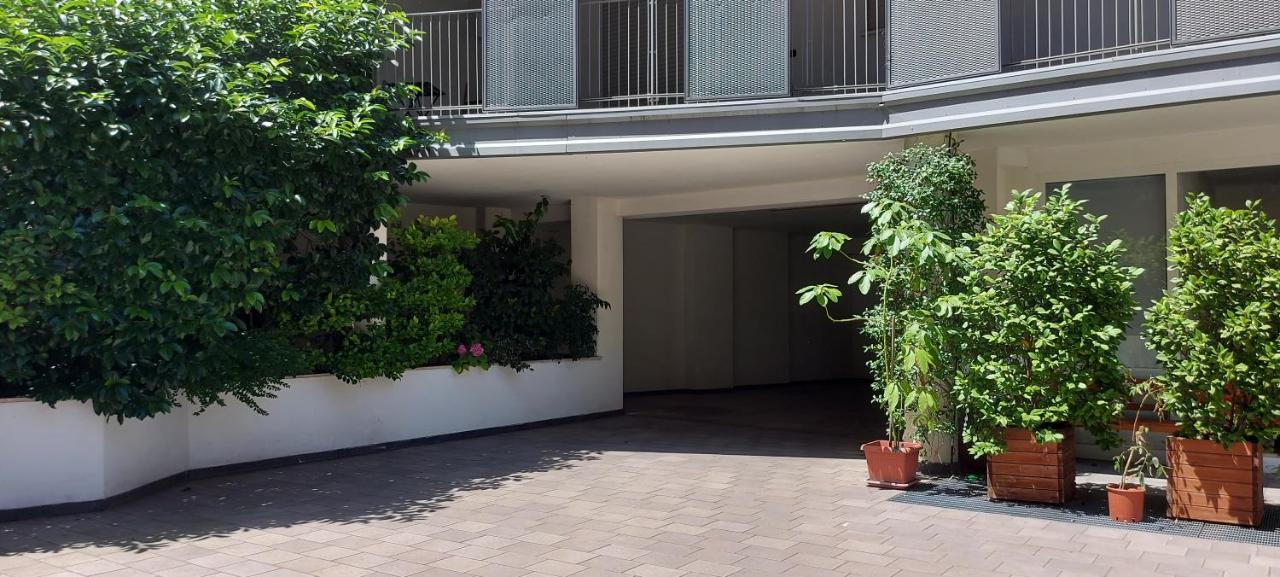 Feel Like Home In Milano Exterior foto