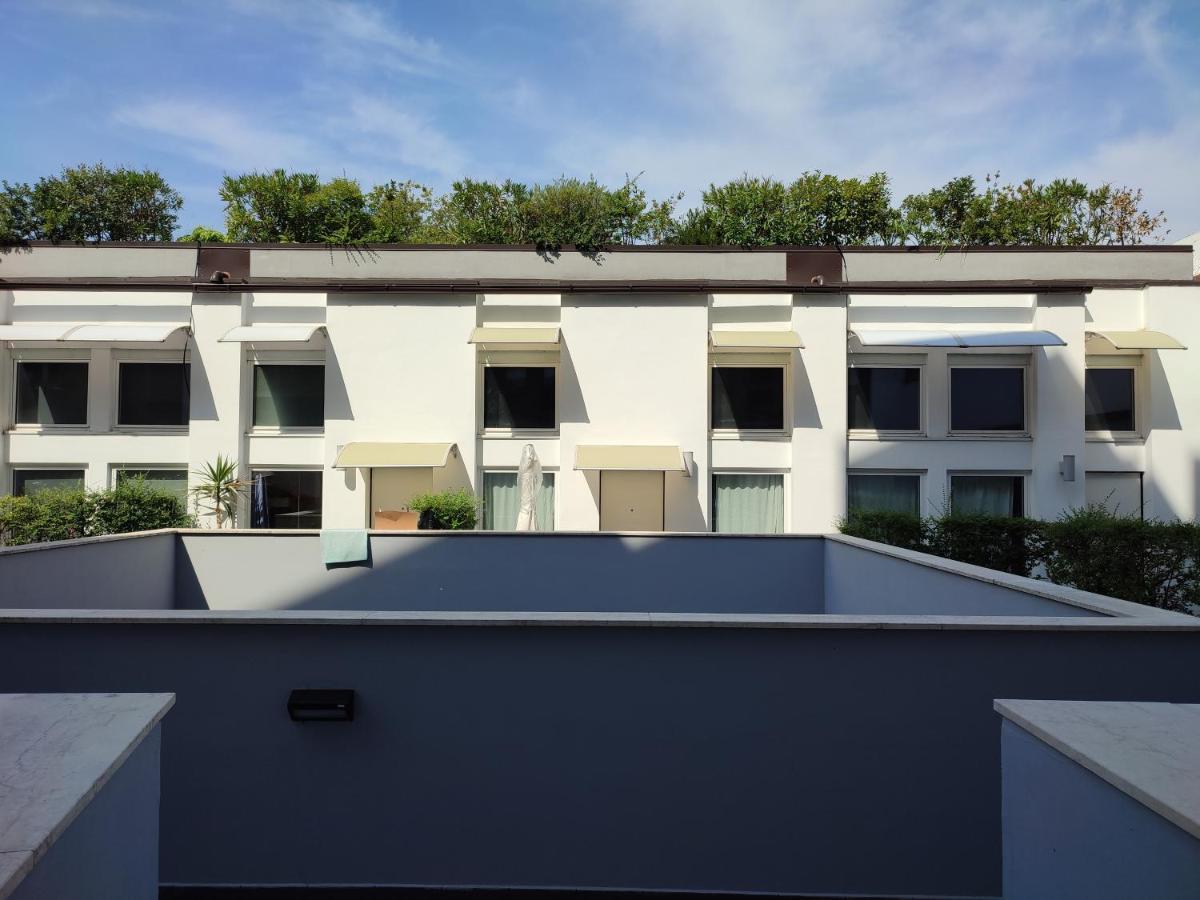 Feel Like Home In Milano Exterior foto